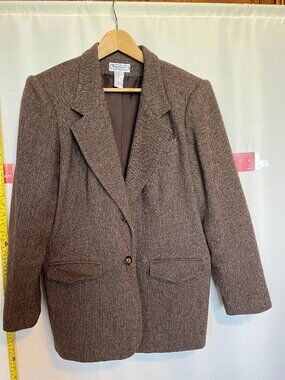 Brown Herringbone Wool Blend Blazer in Brown size 12